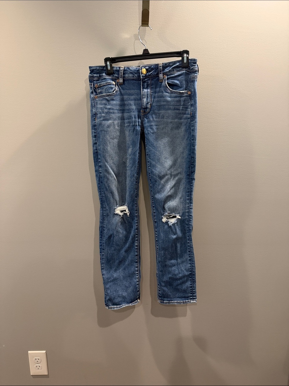 American Eagle Outfitters Medium Blue Distressed Boyfriend Jeans